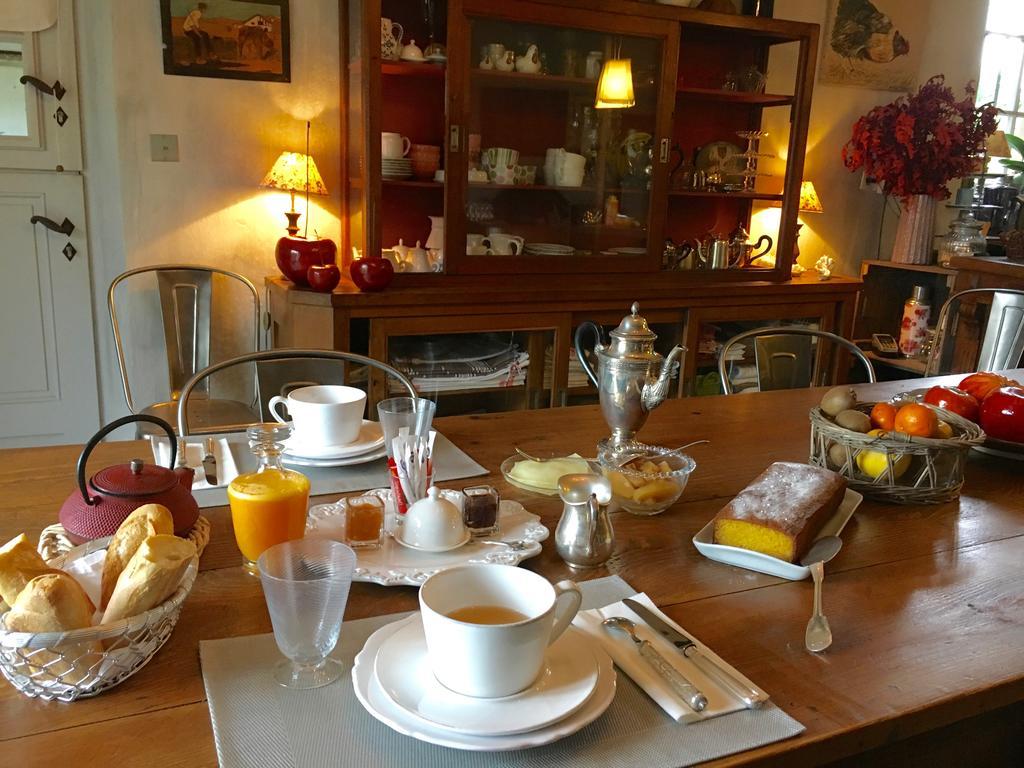 Les Volets Bleus Bed and Breakfast Arcangues Εξωτερικό φωτογραφία