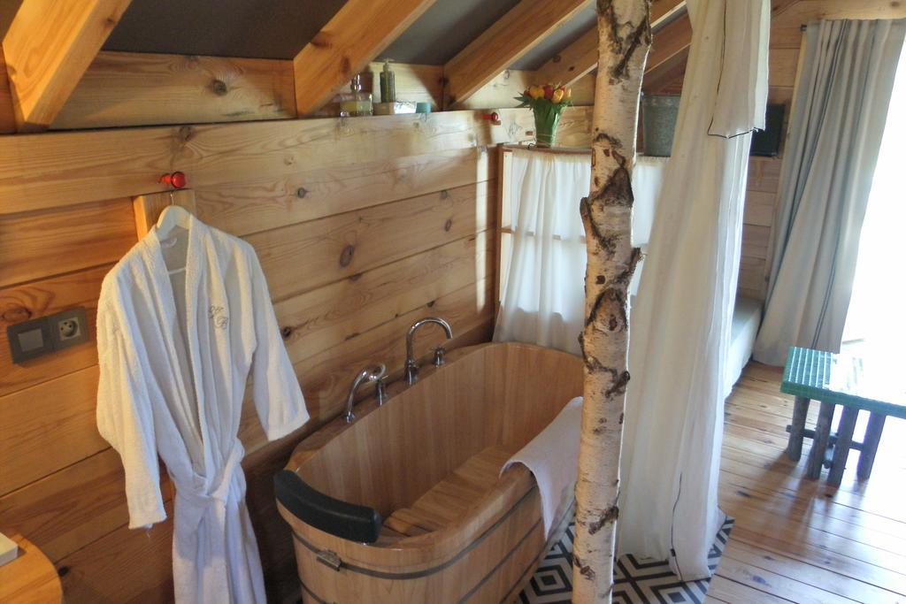 Les Volets Bleus Bed and Breakfast Arcangues Εξωτερικό φωτογραφία