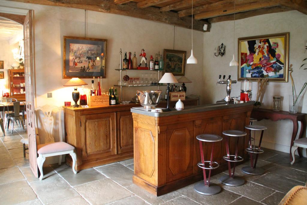 Les Volets Bleus Bed and Breakfast Arcangues Εξωτερικό φωτογραφία