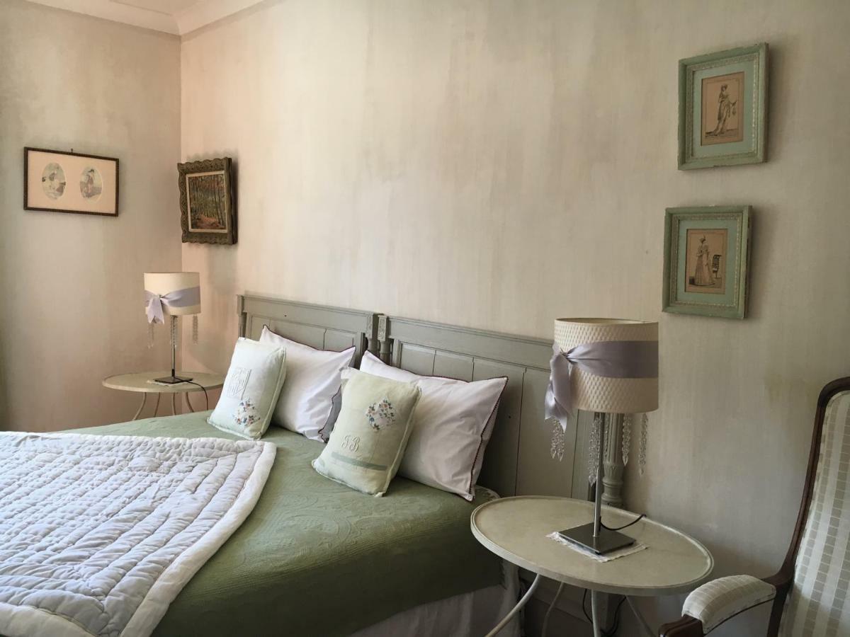 Les Volets Bleus Bed and Breakfast Arcangues Εξωτερικό φωτογραφία